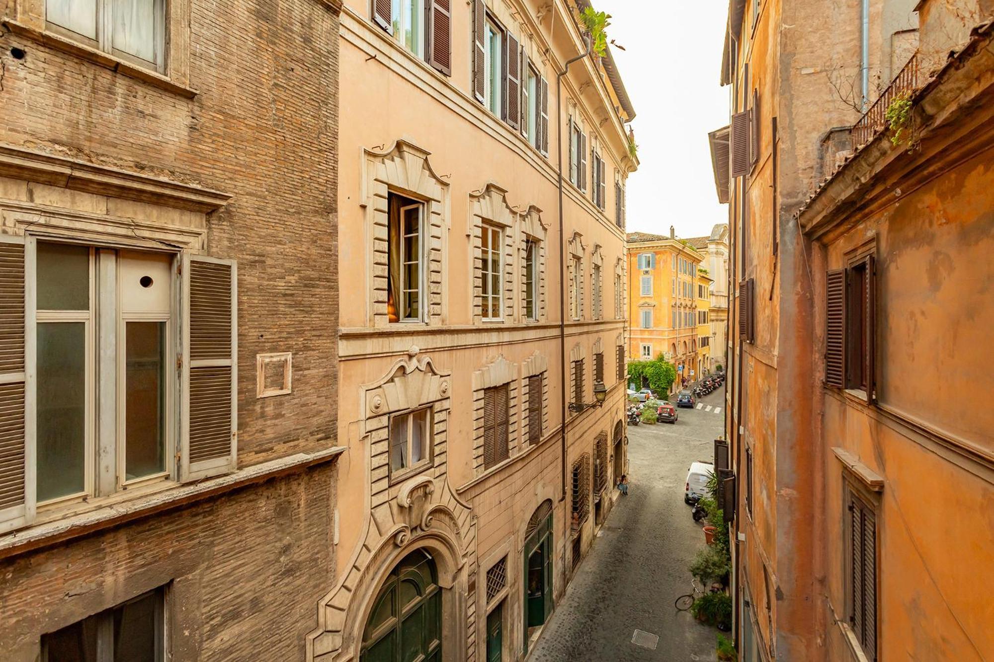 Old Monserrato In Campo De' Fiori Rome Exterior photo